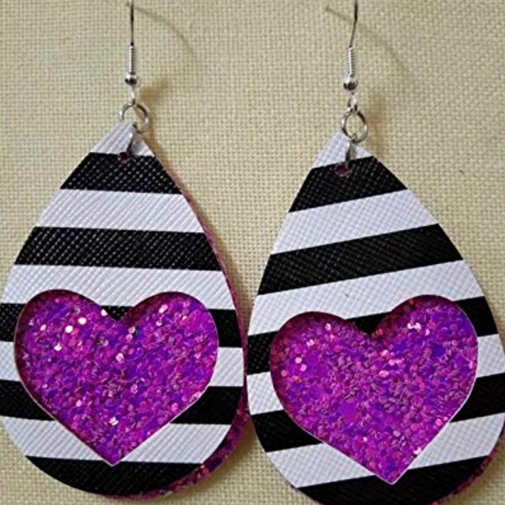 Glitter pink heart earrings